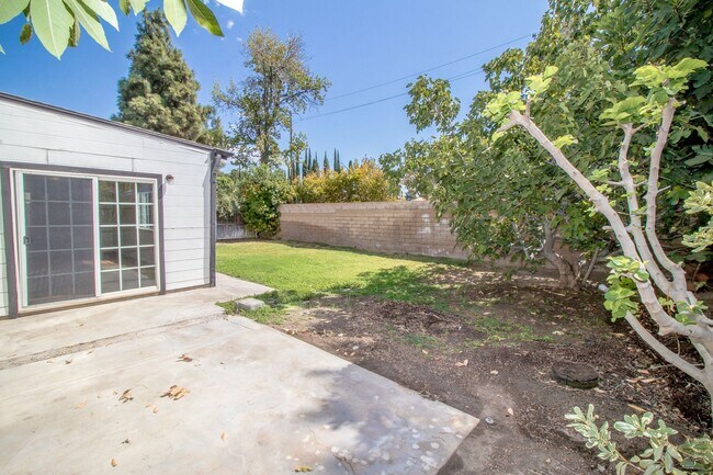Building Photo - 932 Oak Glen Ln