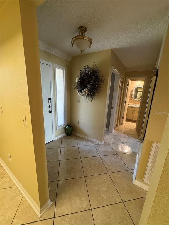 Building Photo - 2025 Sylvester Rd