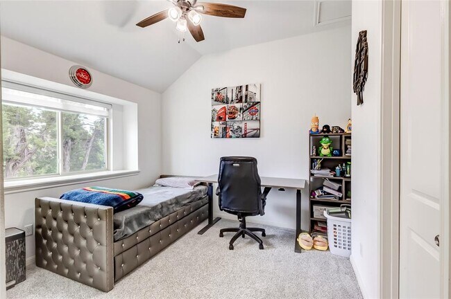 Building Photo - 728 Marbella Vista Way