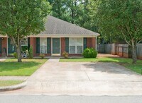 Building Photo - 136 Railroad Ridge Rd
