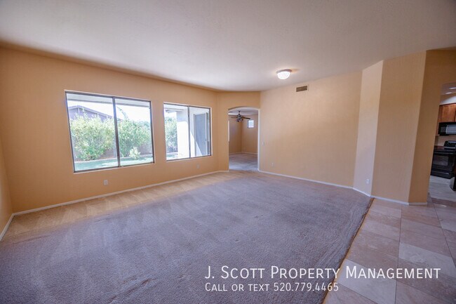Building Photo - 18462 W Western Star Blvd