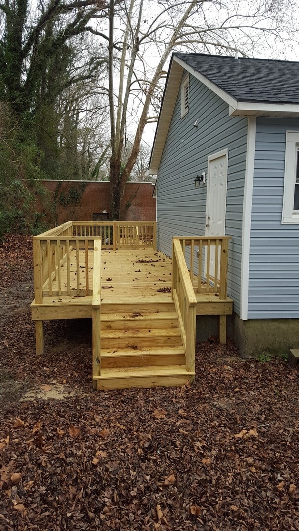 Building Photo - COMING SOON- 3 bedroom home in uptown Gree...