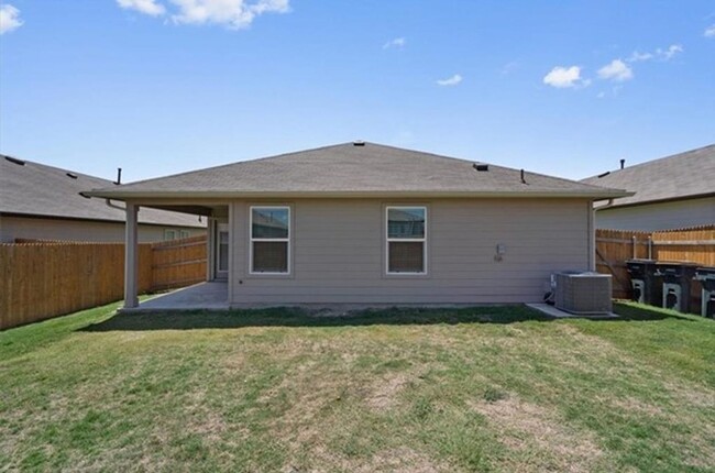 Building Photo - Beautiful 4 Bed 2 Bath Home in Cottonwood ...