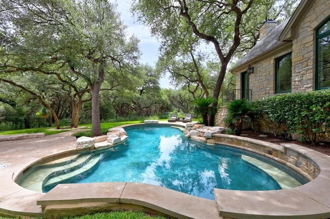 Building Photo - 2805 Calaw Cove