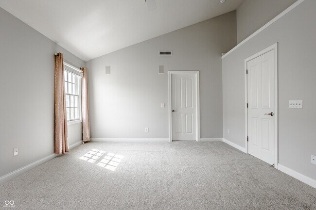 Building Photo - 12779 Tradd St