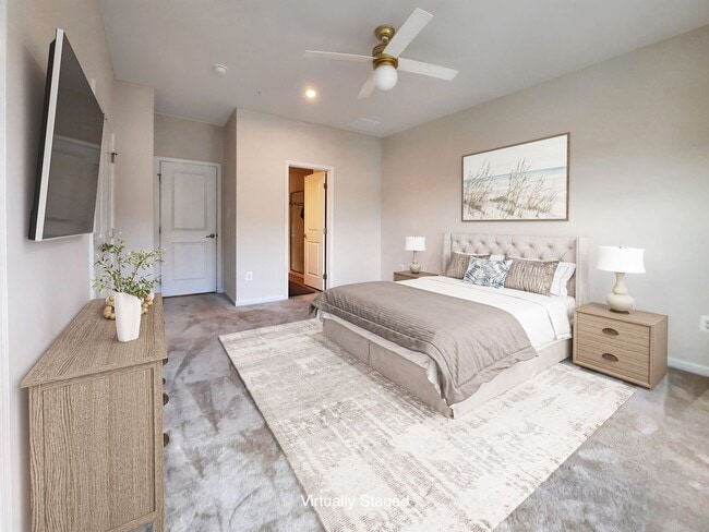 Building Photo - 3BR/3BA TH with Luxury Upgrades + Tesla Ch...