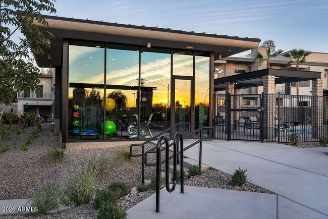 Building Photo - 1927 S Recker Rd