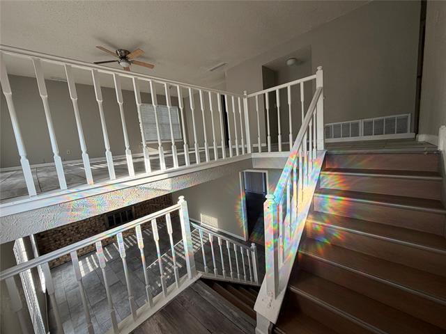 Building Photo - 7302 Elderberry Cir