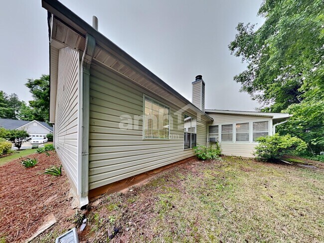 Building Photo - 3391 Washington Commons Ave NW