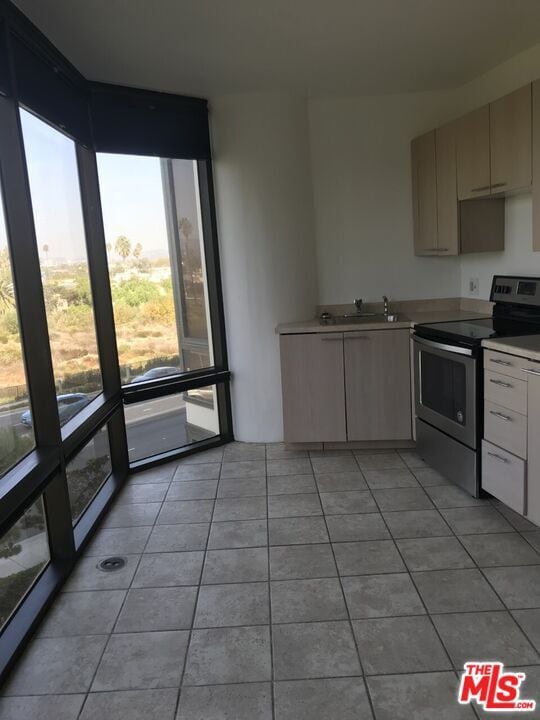 Building Photo - 4316 Marina City Dr