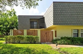 Building Photo - 3102 SE Brook St