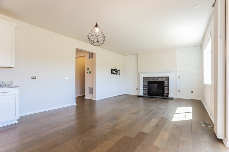 Building Photo - 2638 Garganey Dr