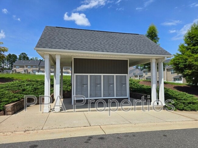 Building Photo - 225 Zante Currant Rd