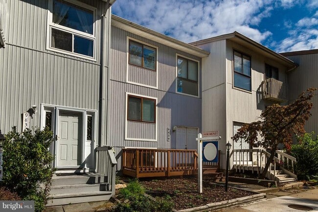 Building Photo - 9830 Sweet Mint Dr