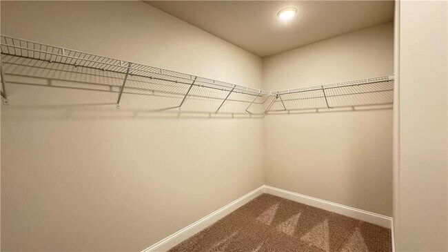 Building Photo - 709 Stickley Oak Way
