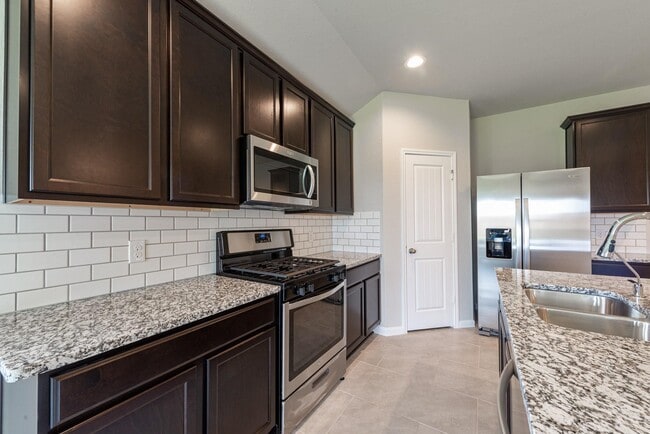 Building Photo - 18351 Raven Rock Ln