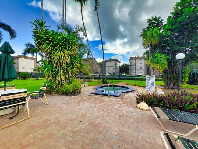 Building Photo - 2451 SW 82nd Ave