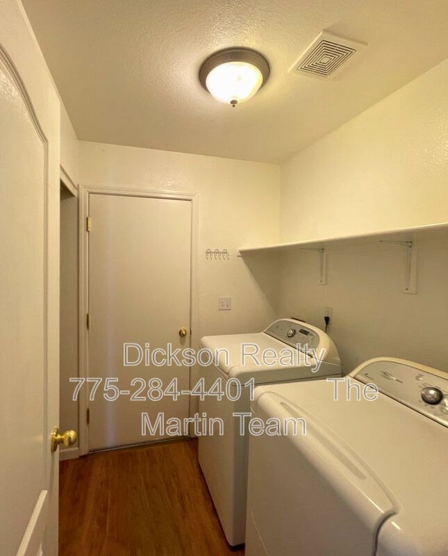 Building Photo - 17825 Fairfax Ct