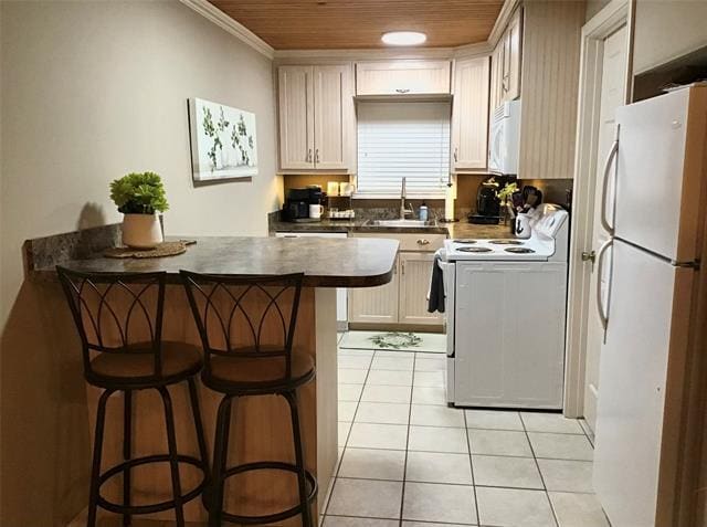 Building Photo - 405 S Lakewood Cir