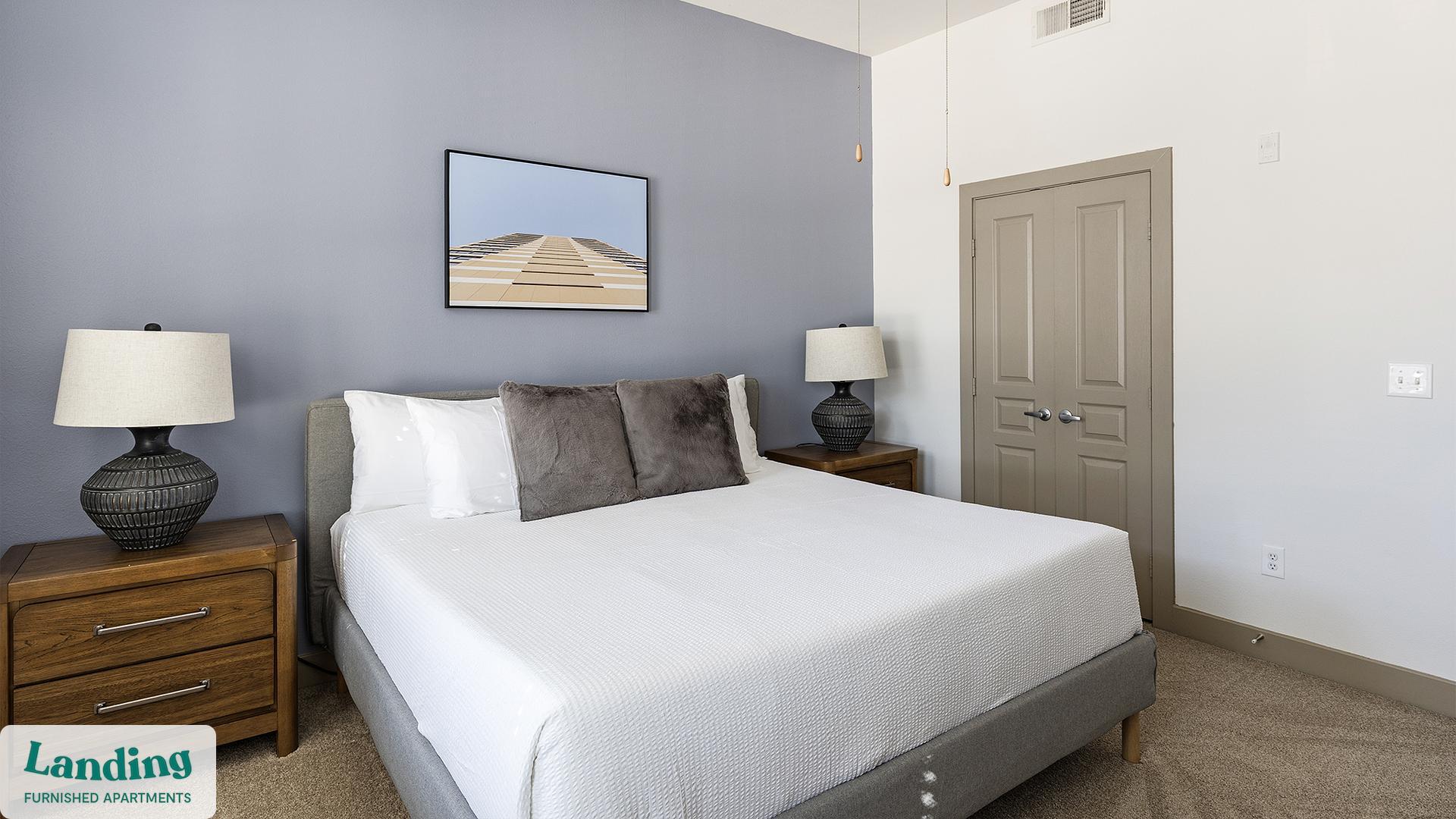 Building Photo - 5005 Galleria Dr