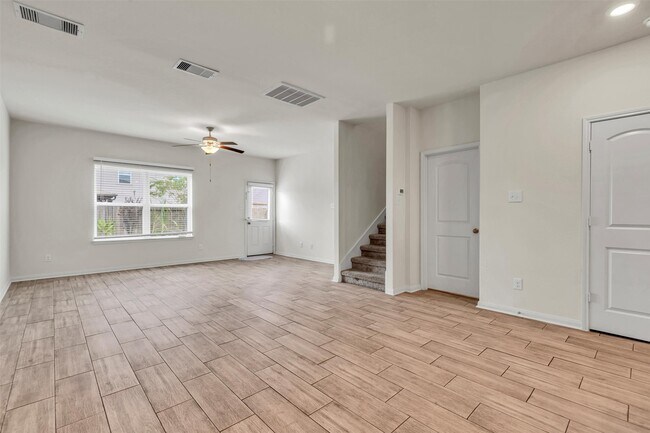 Building Photo - 1017 Misty Patch Dr