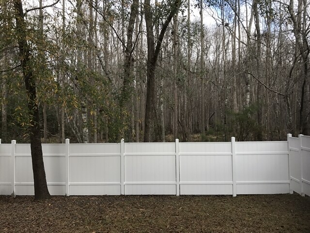 Building Photo - 330 Summer Hill Way