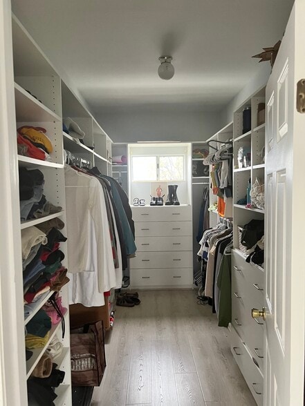 Building Photo - 8321 Rayford Dr