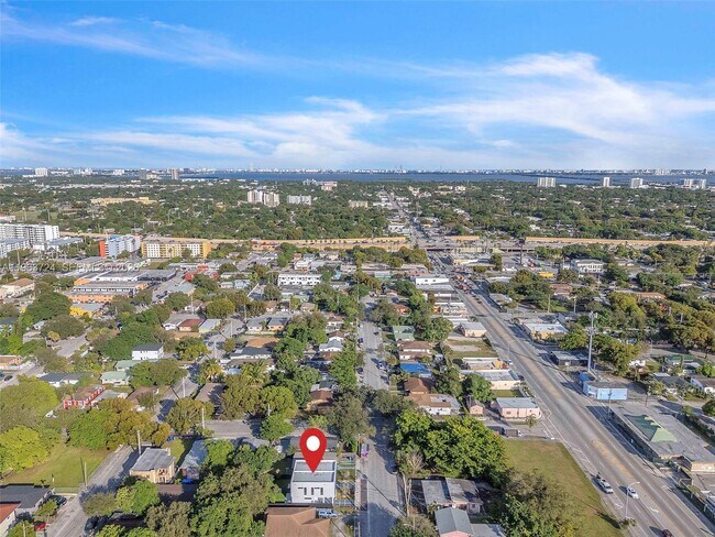 Building Photo - 919 NW 55th St