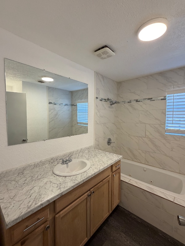 Building Photo - 406 Anderson Dr