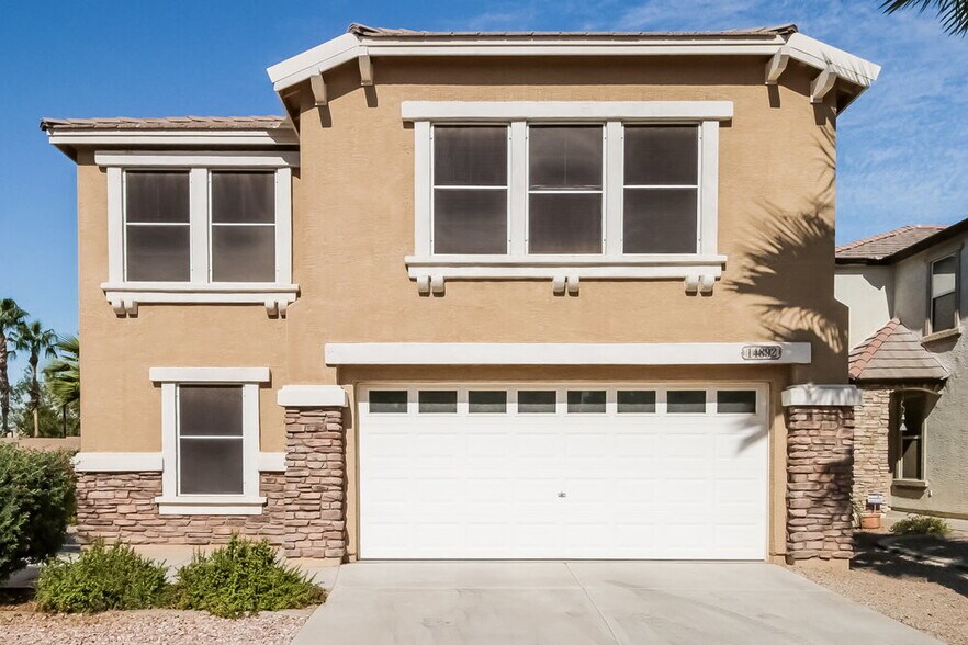 Primary Photo - 14892 W Laurel Ln