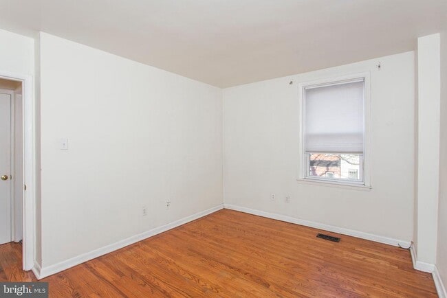 Building Photo - 514 S 22nd St