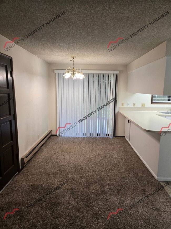Building Photo - STATUS: AVAILABLE | T25 | $1695