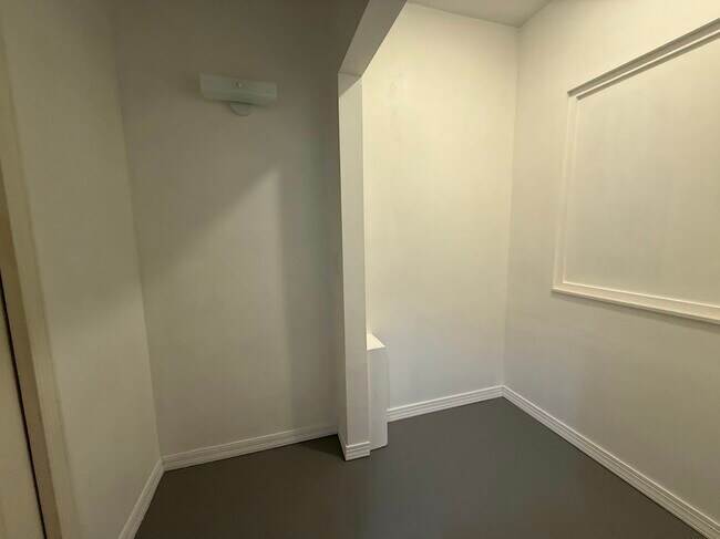 Building Photo - 9882 Perfect Dr
