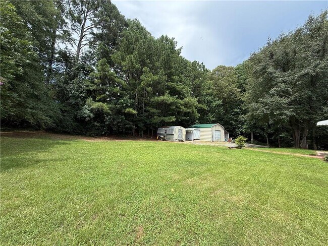 Building Photo - 6271 Mountain Ct SE