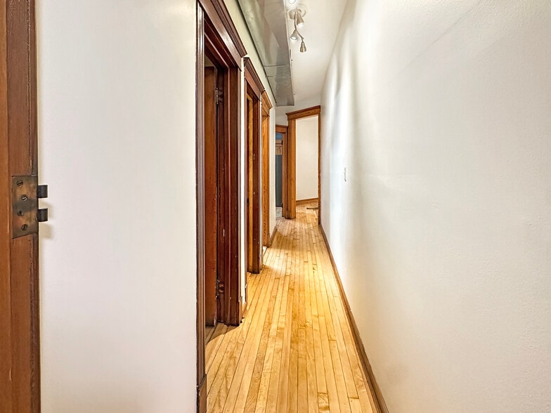 Building Photo - 2741 N Central Park Ave