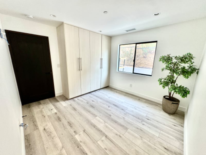 Building Photo - 7822 Shadyspring Dr