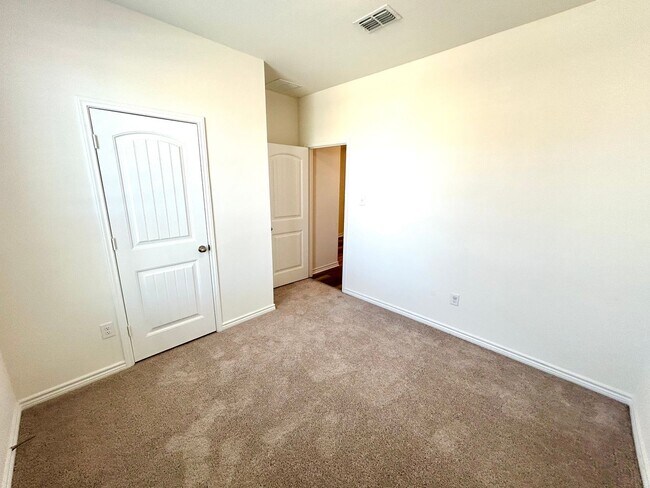 Building Photo - *COMING SOON* Spacious 3BD/2BA Near Briggs Ranch Golf Club with Office & 2-Car Garage!