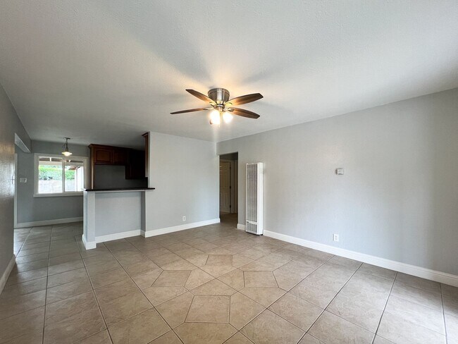 Building Photo - Charming 3-Bedroom Home in Napa’s Sought-A...