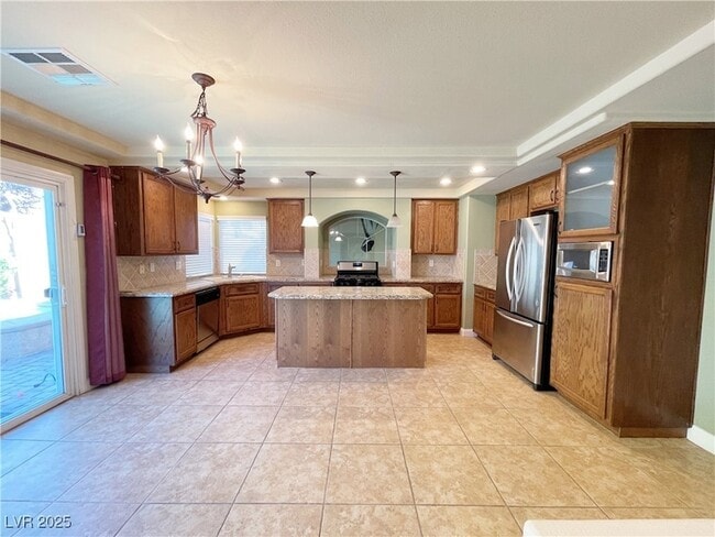 Building Photo - 9873 Belle Marie Ct