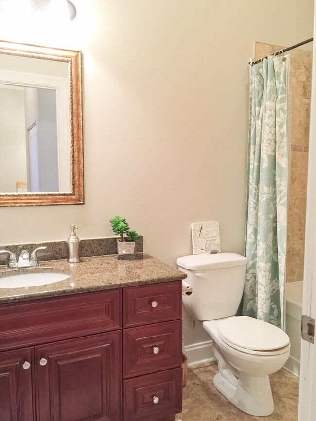 Building Photo - 3884 Wehrman Ave