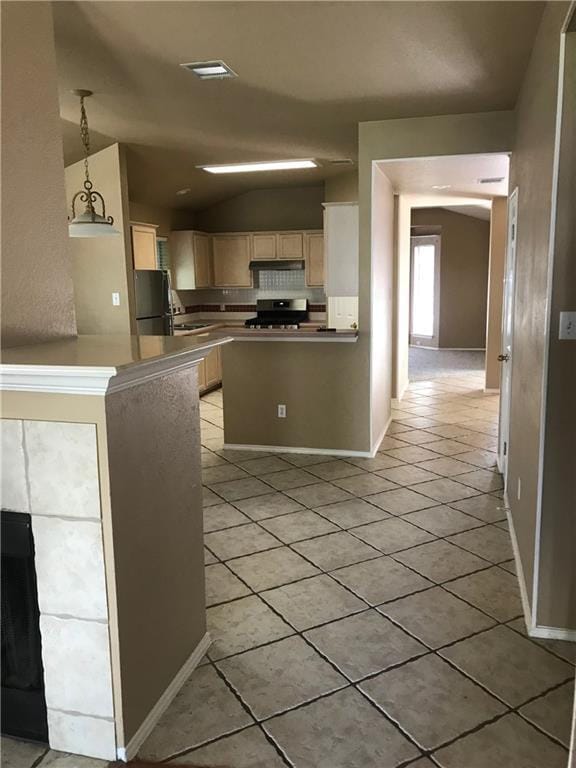 Building Photo - 2109 Lobelia Dr
