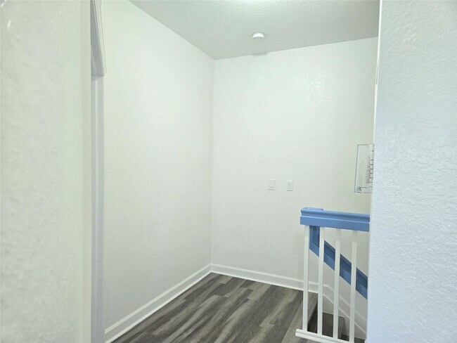 Building Photo - 3684 NW 29th Ct