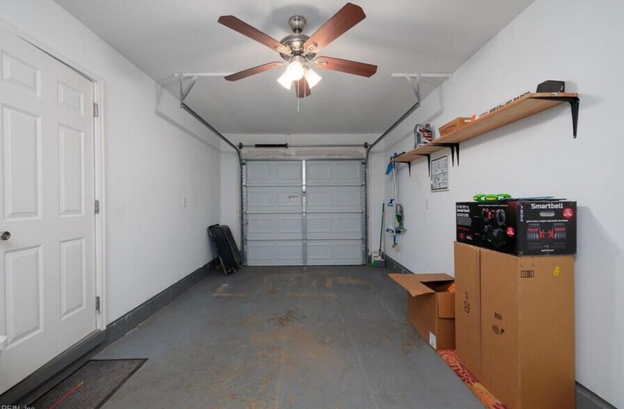 Building Photo - 1307 Eaglewood Dr