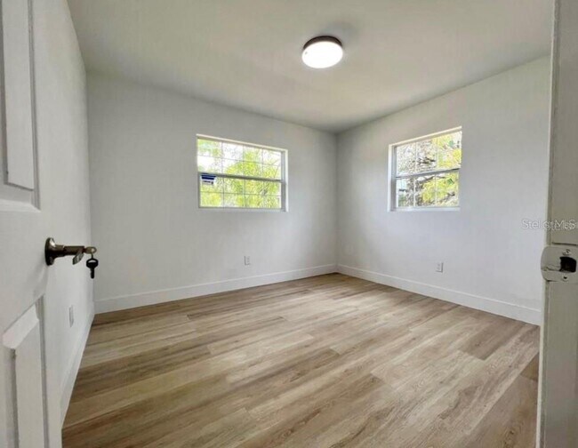 Building Photo - 3312 Chariot Pl