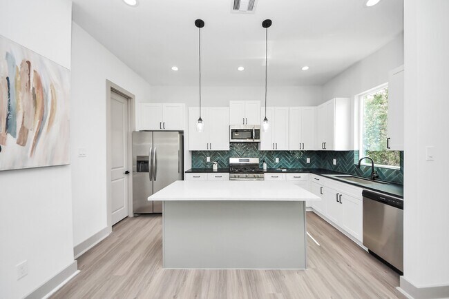 Building Photo - 5303 Kindred Gdn Ln