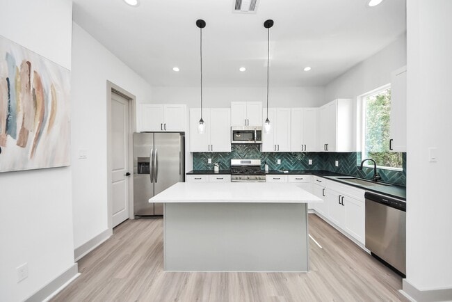 Building Photo - 5315 Kindred Gdn Ln