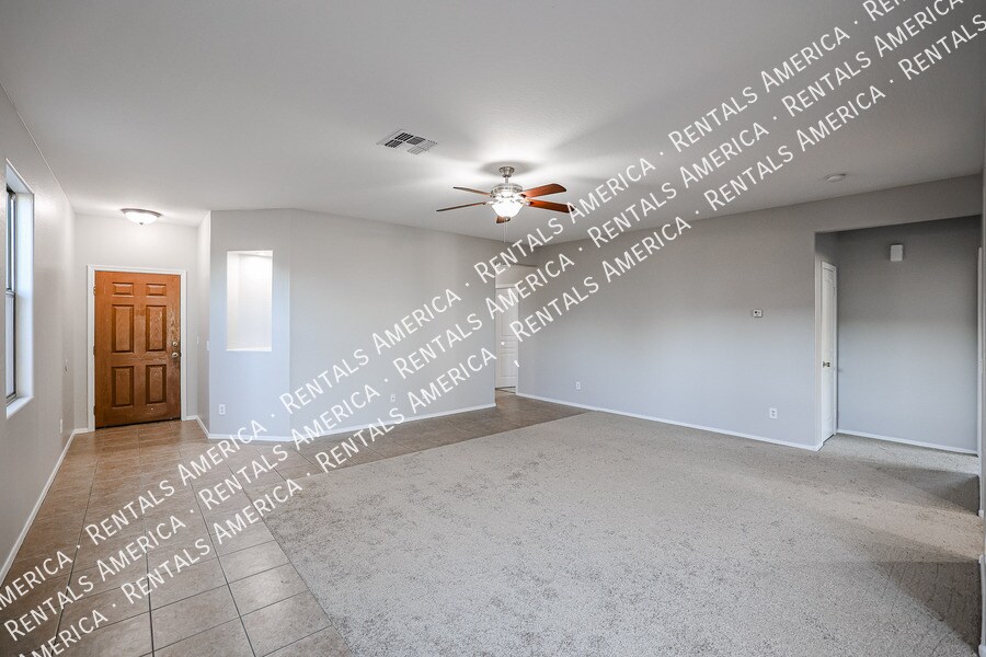 Building Photo - 7012 W Alta Vista Rd