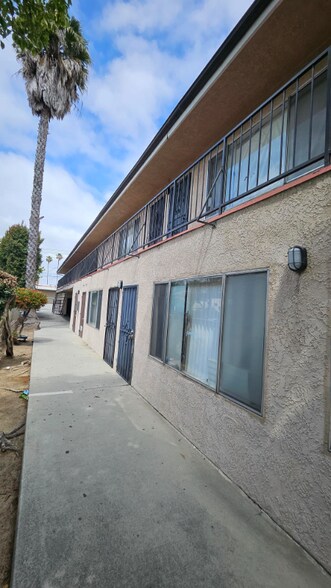 Building Photo - 1023 Broad Ave