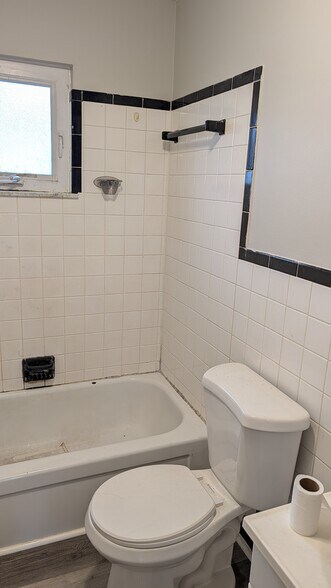 Building Photo - 1113 Euclid Pl