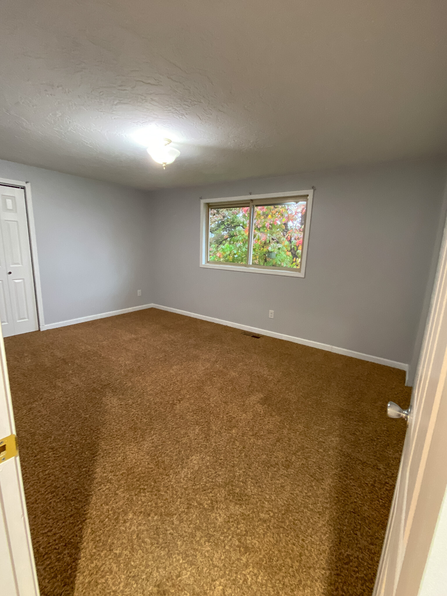 Building Photo - 925 Manzanal St NE